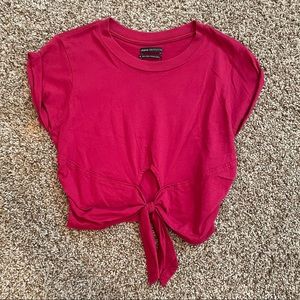 urban outfitter tie front crop top